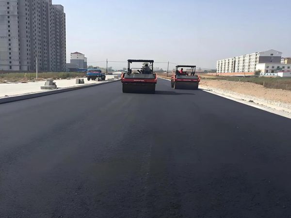 吴兴复合式沥青路面