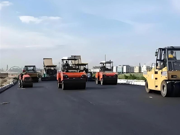 改性沥青道路铺设施工 改性沥青道路施工